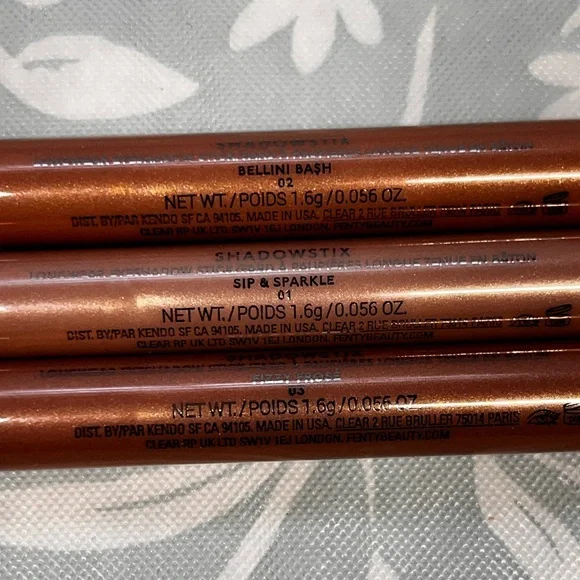 Fenty Beauty eyeshadow stix trio - Picture 2 of 3